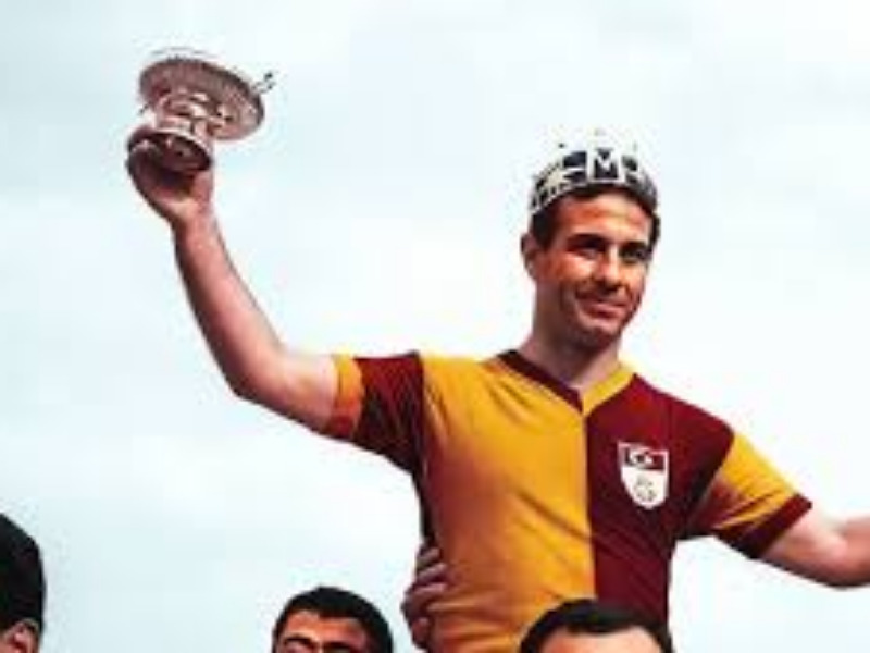  Ben Metin Oktay Yün Mensucatspor'da oynuyorum